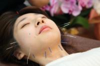 『目元のたるみ』が気になる方へ